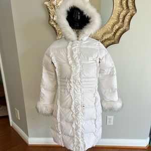 Girls white down filled Rothschild winter coat with faux fur size Med 10-12